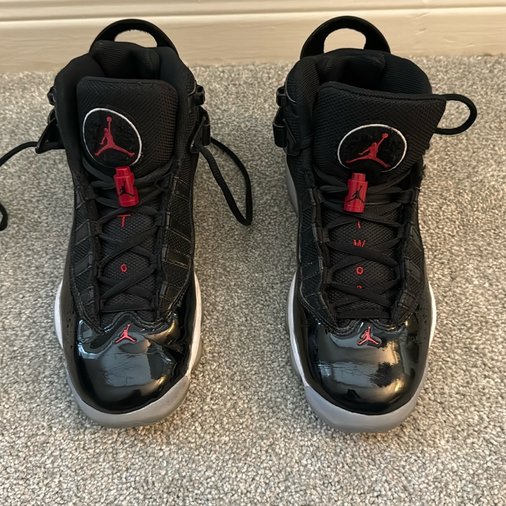 Jordans Six Rings